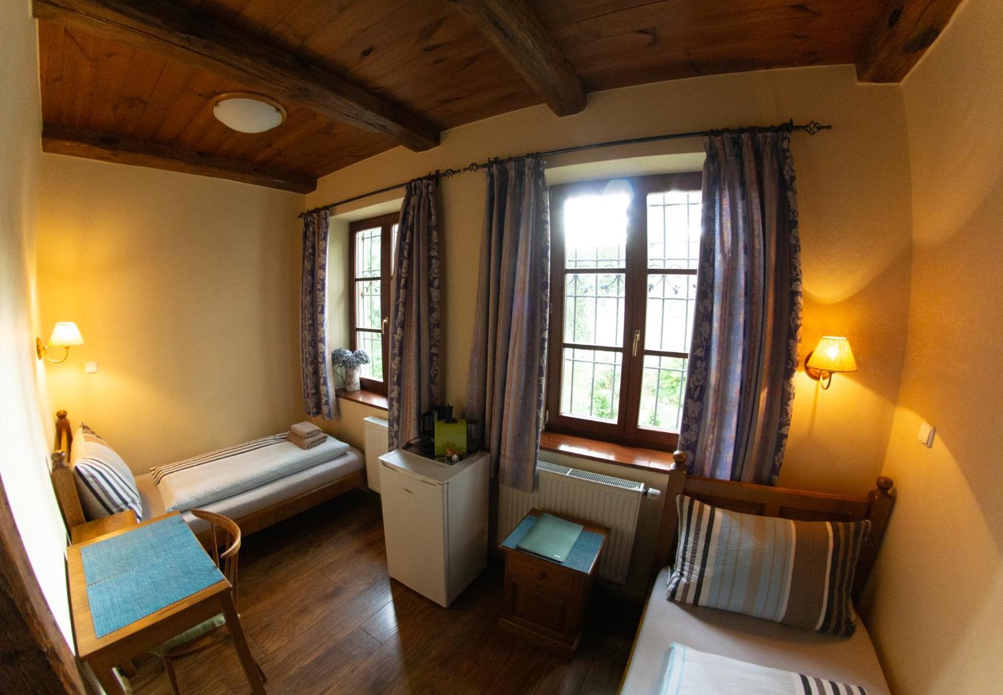 Stary Dum Hotel Cernosice Kültér fotó